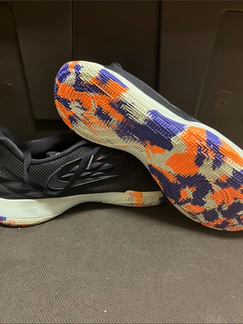 Nike Kyrie Low Obsidian Navy Blue Basketball Shoes AO8979-402 Mens 13 (B11)